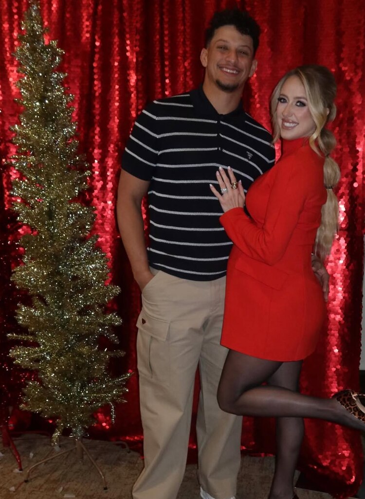 Patrick y Brittany Mahomes esperan a su tercer hijo
