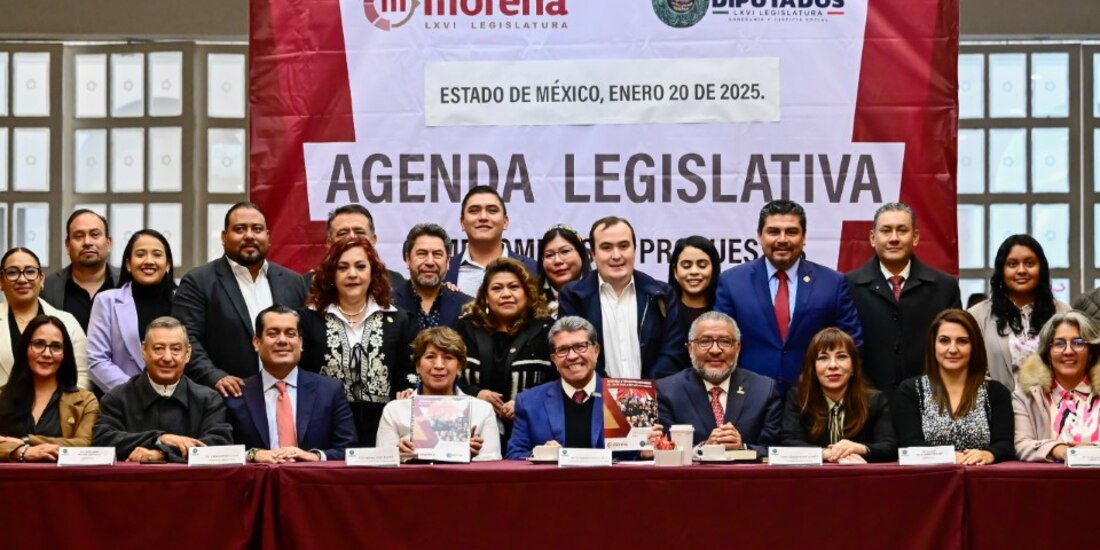 Gobernadora Delfina Gómez en la reunión con diputados federales de Estado de México y Michoacán.