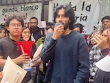 una representante de la SEP y alumnos del IPN, ayer, en Canal Once.