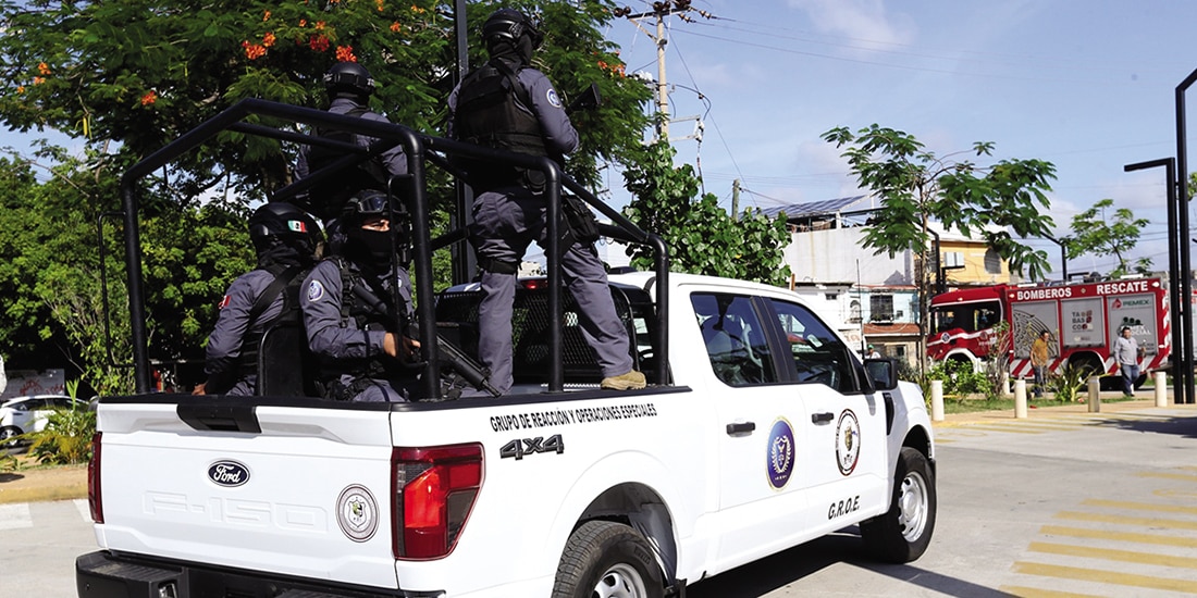 Aspecto de un operativo en el que participa un grupo especial de la Fiscalía de Tabasco.