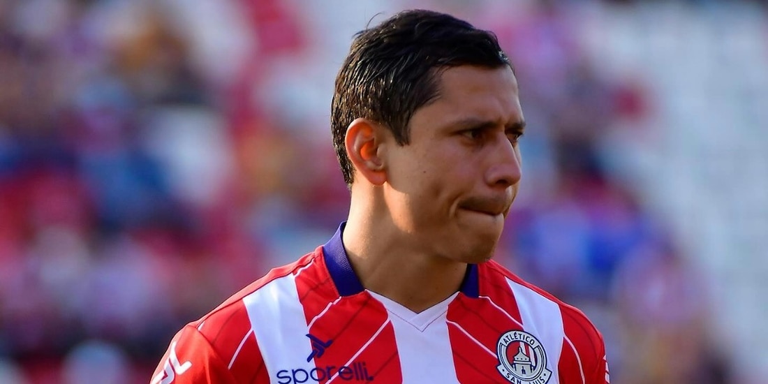 Cata Domínguez se retira del futbol