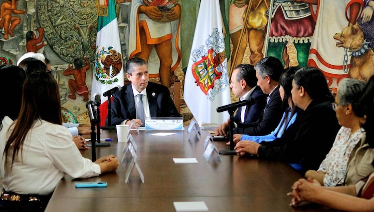 El compromiso de llevar opciones de aprendizaje gratuitas a todas las colonias fue expuesto por el alcalde Giovani Gutiérrez Aguilar.