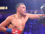 David Benavidez derrotó por nocaut al 'Zurdo' Ramírez.