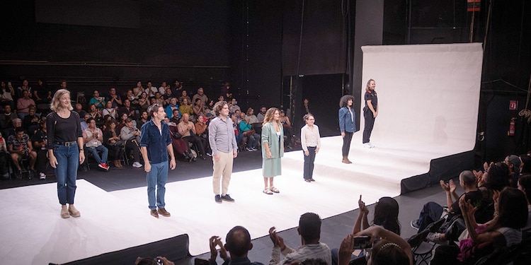 Asuntos familiares, de Émilie Rousset, explora la memoria y el archivo personal