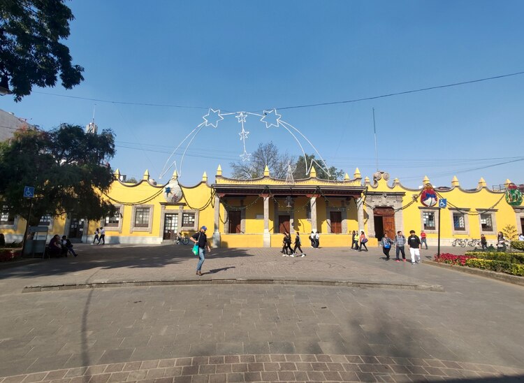 Vecinos y el gobierno de Coyoacán priorizan la preservación de monumentos y espacios históricos.