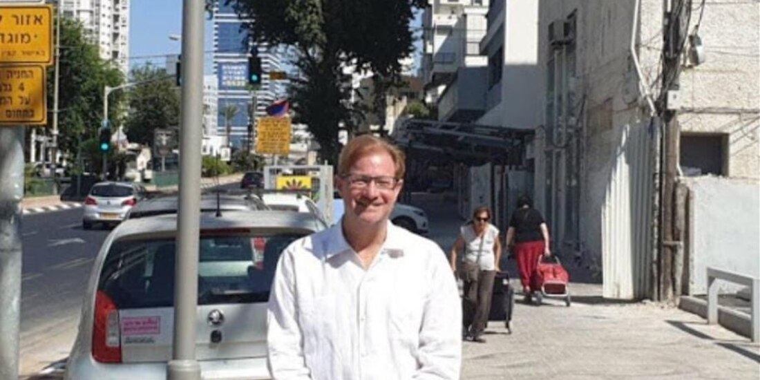 Andrés Roemer tiene una orden de aprehensión por el delito de violación