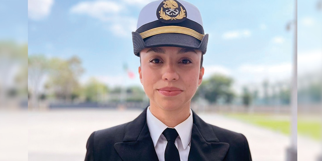 La teniente Jeni Chávez Román, tras la entrevista con La Razón.