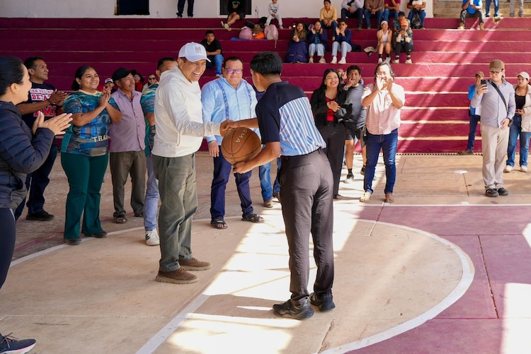 Salomón Jara, en el marco del torneo de Básquetbol “San Melchor Betaza 2026".