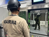 Operación de la Marina en el AICM.
