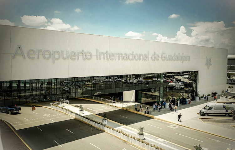El aeropuerto de Guadalajara ampliará la movilidad hacia el resto del mundo a través del hub en la capital francesa.