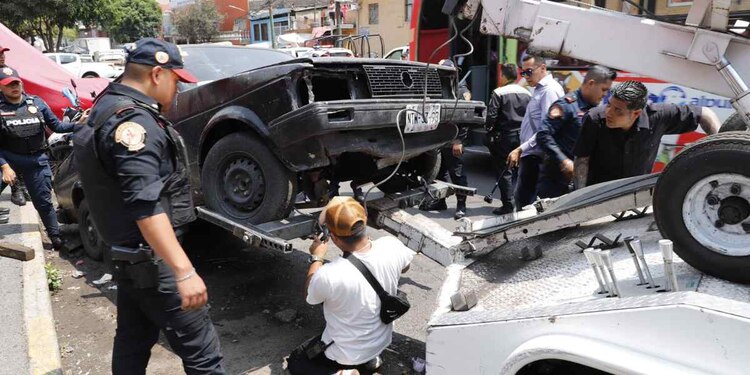 “En Álvaro Obregón, la seguridad es nuestra prioridad y de forma permanente realizamos diversas acciones en la vía pública", dijo la alcaldesa de Álvaro Obregón, Lía Limón 