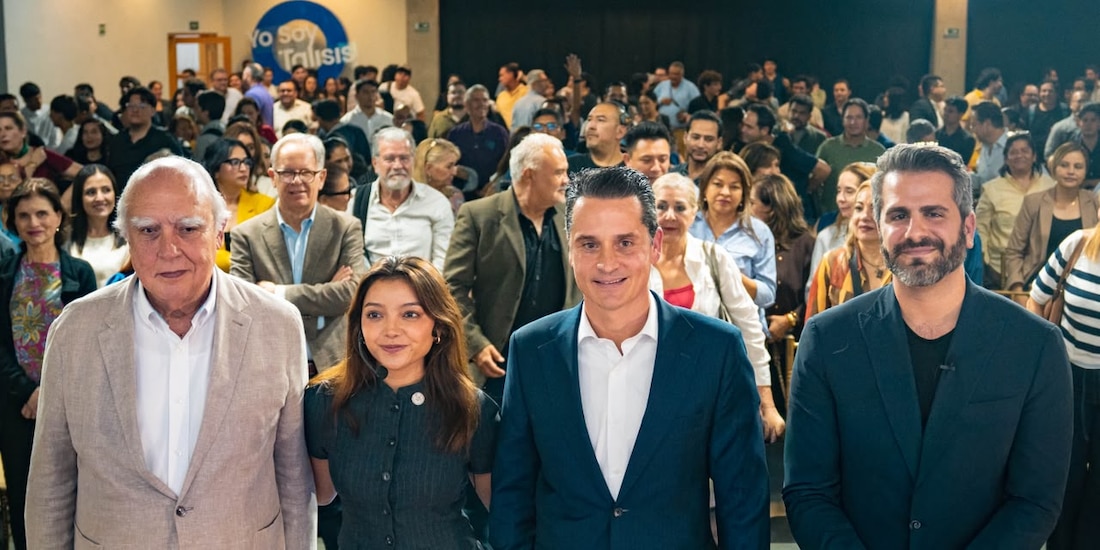 Fernando Margáin Sada segundo de derecha a izquierda.
