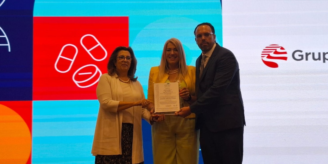 Funcionarios de la Entidad Mexicana de Acreditación.