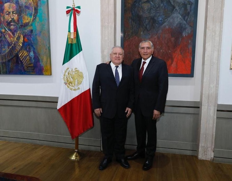 Rafael Marín Mollinedo y Adán Augusto López, en 2022.