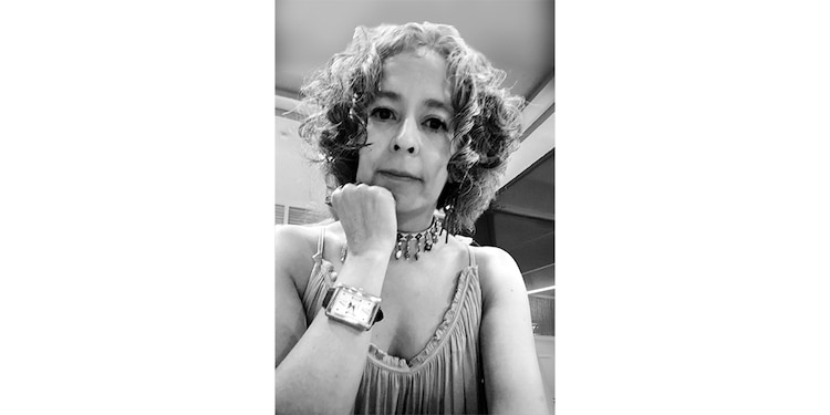BIBIANA CAMACHO