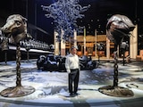 EL ARTISTA CHINO, ayer durante la inauguración de la exposición en Aviva Studios de Manchester
