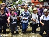 Delfina Gómez supervisa la extracción de agua en Chalco tras intensas lluvias.