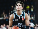 El mexicano Karim López se declaró elegible para el NBA Draft 2026.
