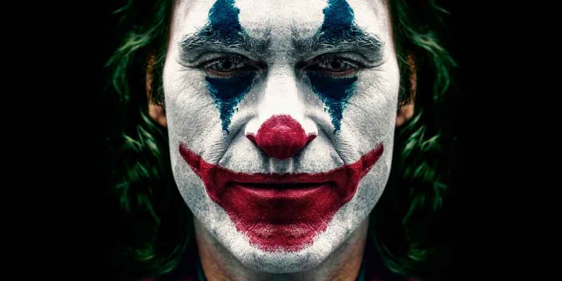 Hombre de 24 años vestido de Joker atacó a los pasajeros en una línea de tren de Tokio