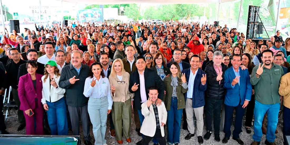 Al centro de la imagen el gobernador Ricardo Gallardo.