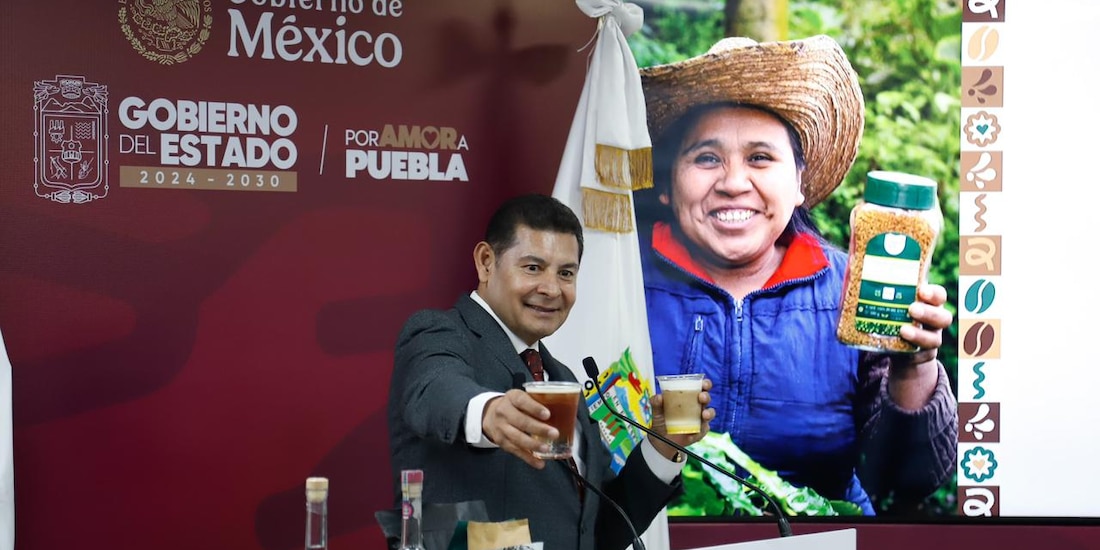 Puebla lidera la productividad cafetalera nacional