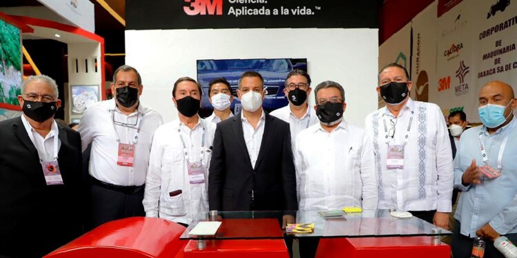 “Oaxaca está caminando junto con ustedes”, dijo el gobernador a los participantes.