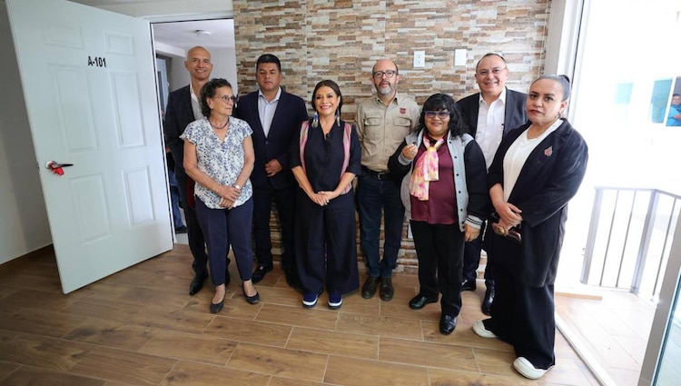 La Jefa de Gobierno, Clara Brugada Molina, encabezó el corte de listón inaugural del conjunto habitacional ubicado sobre la Avenida Aztecas.