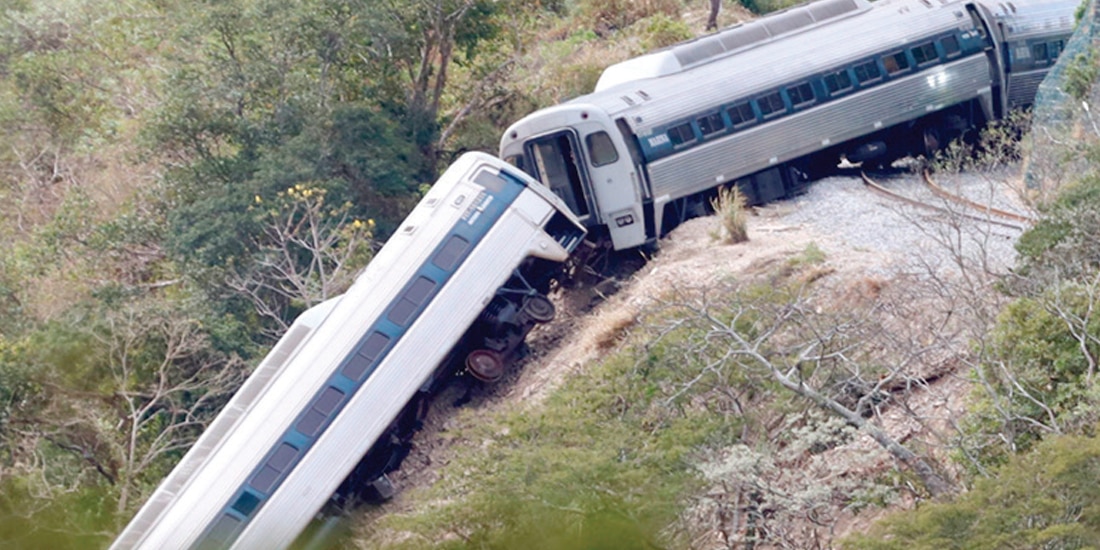 ASPECTO del Tren Interoceánico descarrilado en la sierra de Oaxaca, el pasado 10 de diciembre