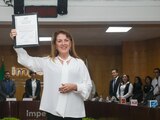 Margarita González Saravia recibe constancia de mayoría como gobernadora electa de Morelos.