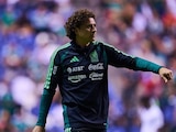 Guillermo Ochoa en un partido de la Selección Mexicana ates del Mundial 2026