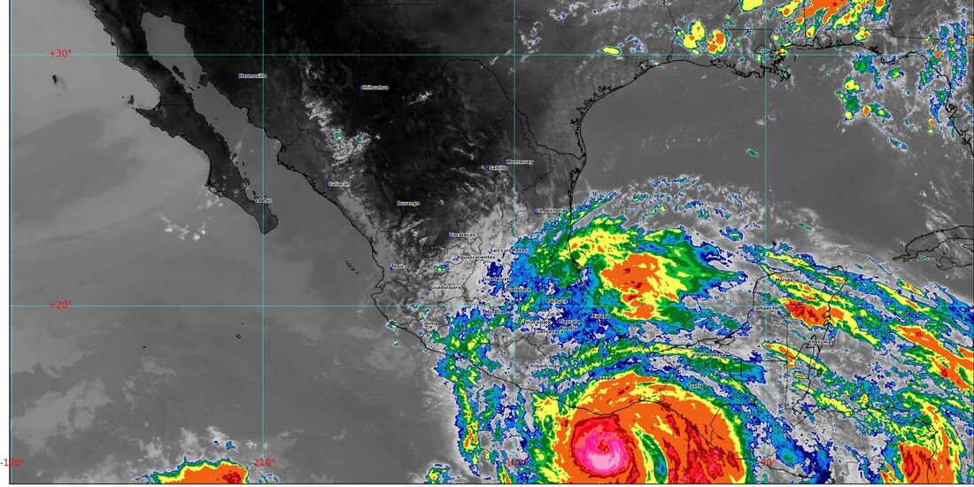 Huracán 'Erick' visto en satélite