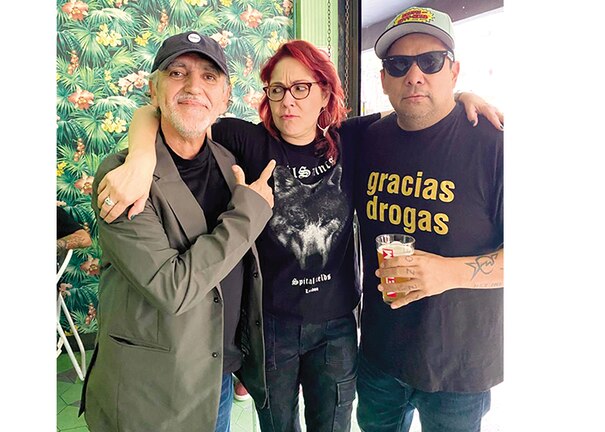 Trino, Mariana H. y el autor.