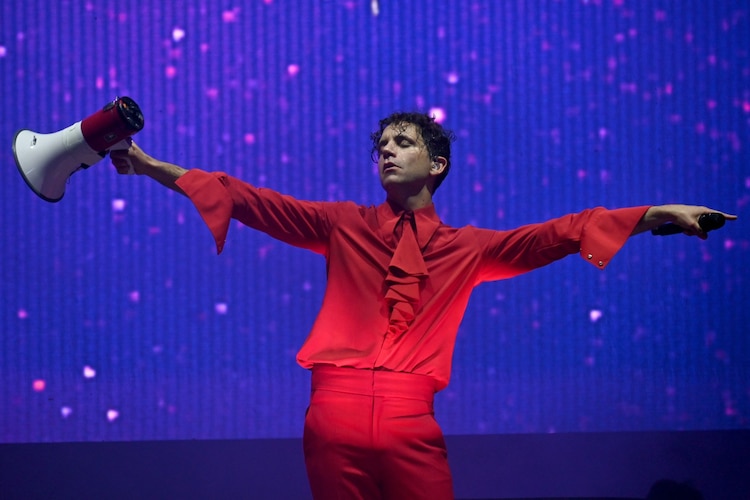 Mika brilló en el Festival Tecate Emblema 2026 en la CDMX con un espectáculo vibrante, colorido y lleno de carisma que puso a cantar y bailar a todo el público.