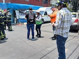 Personal operativo de la Secretaría de Gestión Integral de Riesgos y Protección Civil acudió a la zona para supervisar las maniobras.