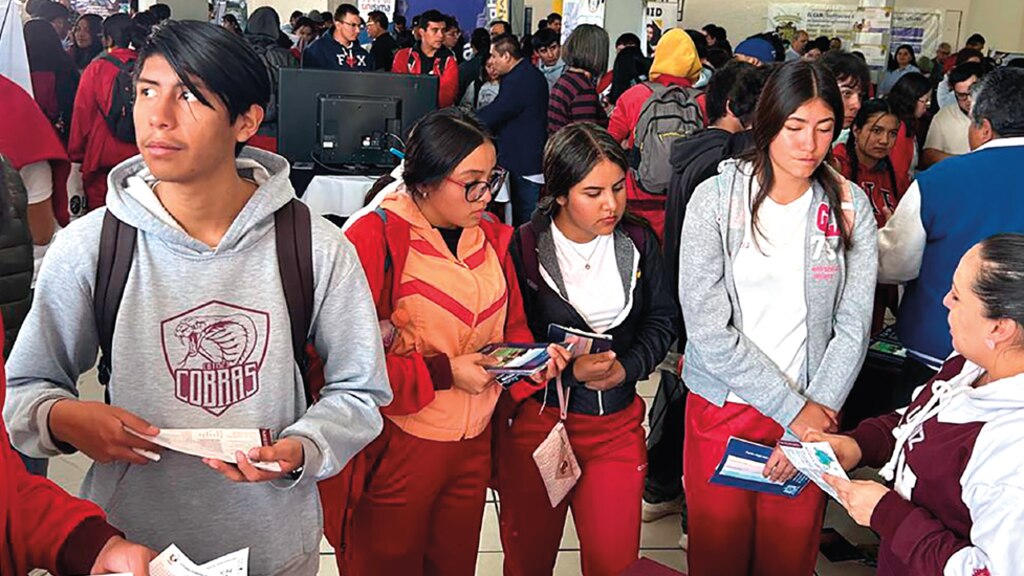 Impulsamos una reforma curricular para que los contenidos sean acordes a tus necesidades