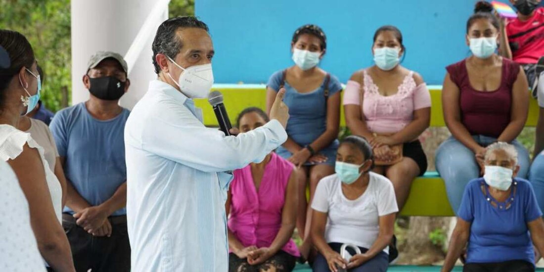 Carlos Joaquín explicó que es importante seguir trabajando todos los días en ese cambio social, en las actitudes, creencias, valores, donde debemos respetar las opiniones, por igual, de todas las personas.