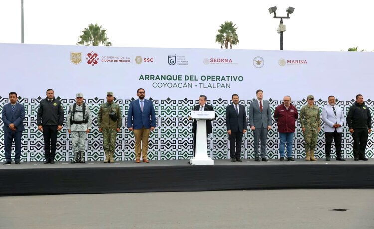 El alcalde Giovani Gutiérrez destaca la necesidad de mayores sanciones para la venta ilegal de alcohol.