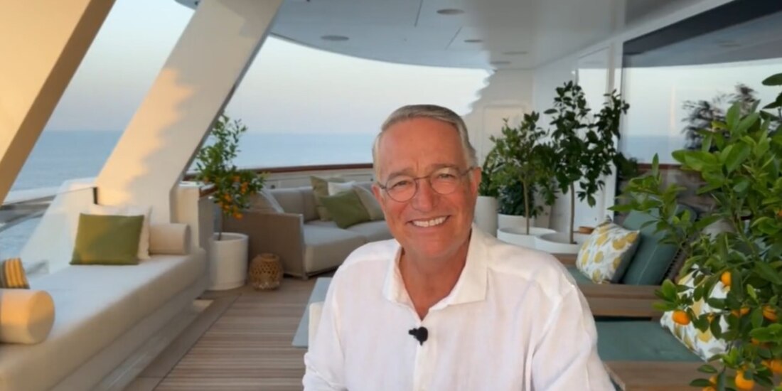 Ricardo Salinas, empresario mexicano, dio a conocer que regalará una casa, carros y parte de su fortuna.