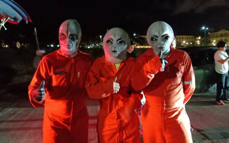 En el Día del Marciano, los visitantes acuden disfrazados de marcianos, extraterrestres y aliens.