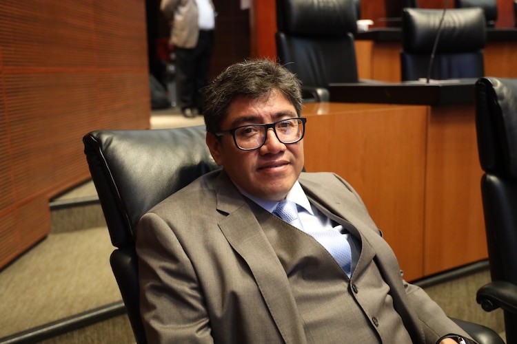 El senador Saúl Monreal.