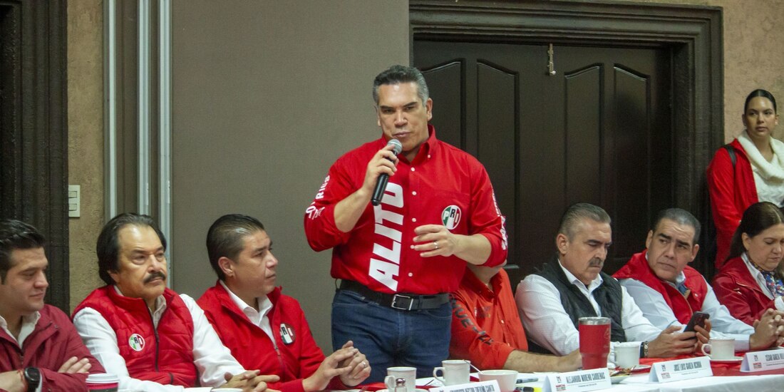 Alito Moreno mandata al PRI votar en contra de la ratificación de Ernestina Godoy.