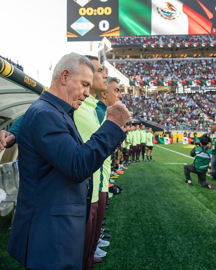 Javier Aguirre está nominado el Premio The Best.
