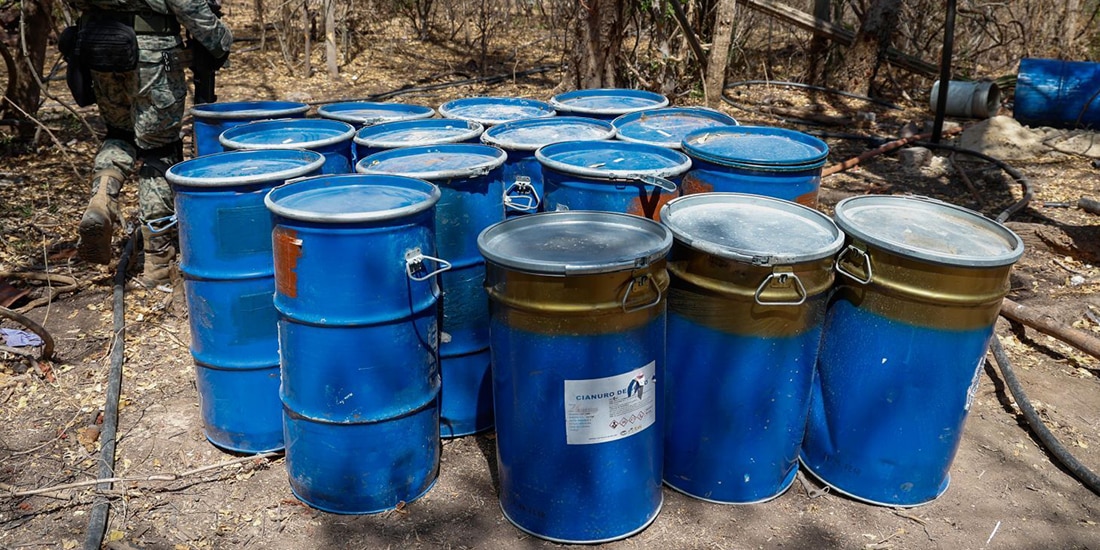 Imagen tomada en 2025, de un laboratorio para la elaboración de metanfetaminas en Culiacán, Sinaloa