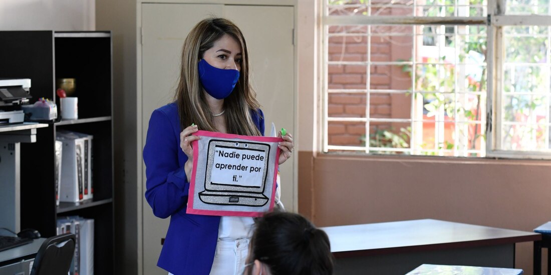 En los lineamientos para un regreso a clases seguro, se considera el acceso a agua y jabón, el uso de cubrebocas y la sana distancia