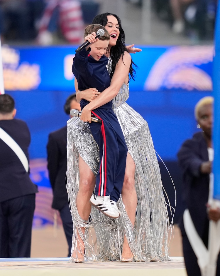 ¿Quién es Tius Luka, el niño que cantó con Katy Perry en el Mundial 2026?