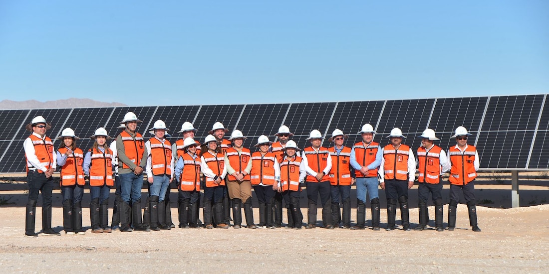CFE muestra a diputados el avance del mayor complejo fotovoltaico de América