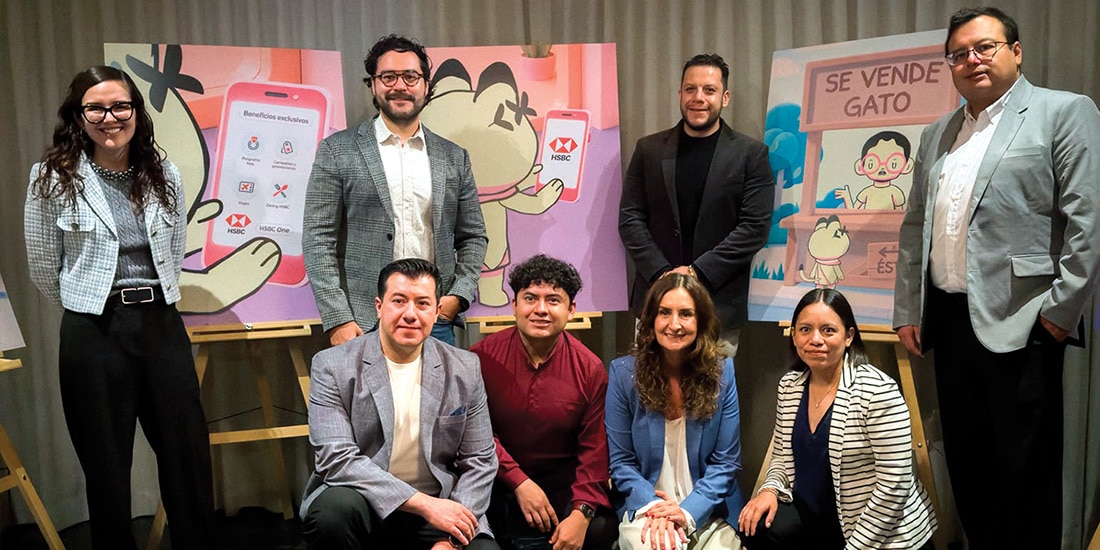 Equipo de HSBC durante la presentación de la serie El Gato Aurelio, ayer.