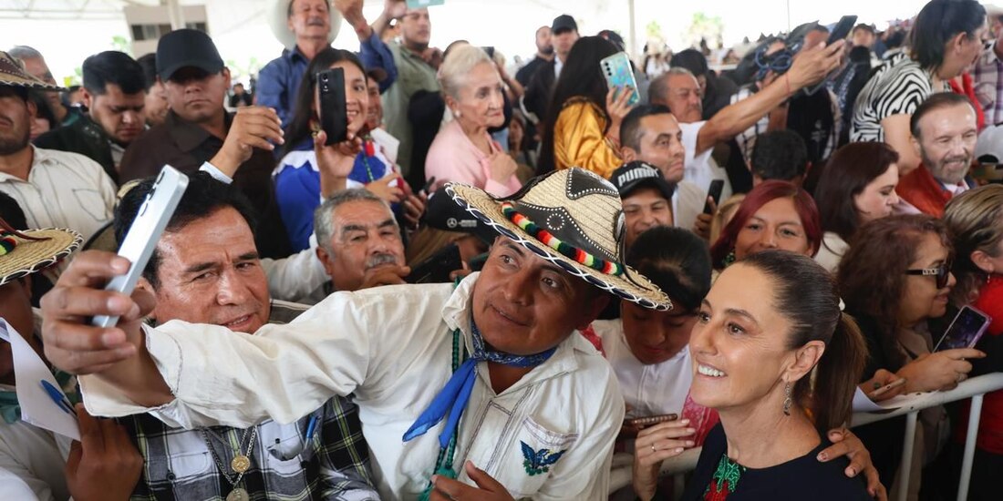 La mandataria federal, Claudia Sheinbaum, en su visita a Durango, donde anunció un paquete de programas de inversión.