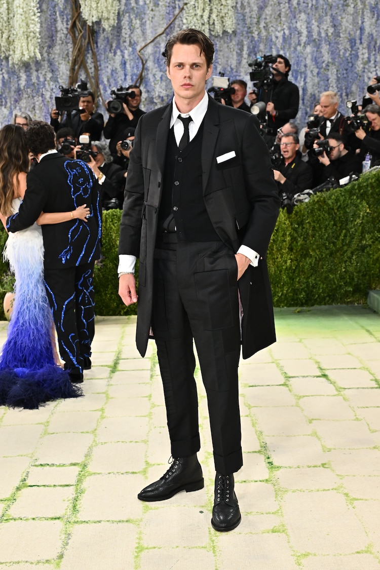 Bill Skarsgård en la MET Gala 2026