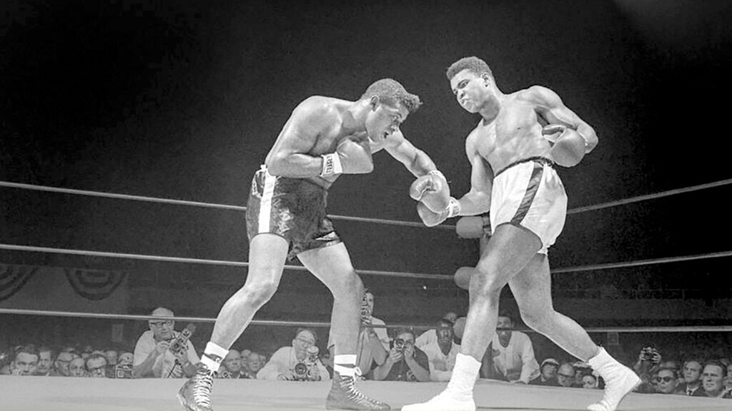 Muhammad Ali y Floyd Patterson, 1965.